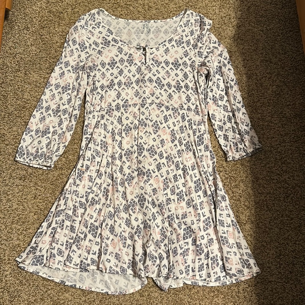 Women’s dress